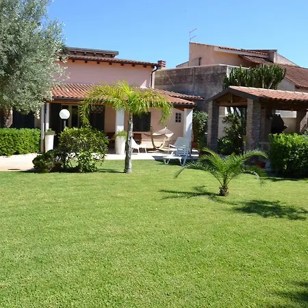 Paola * Fontane Bianche